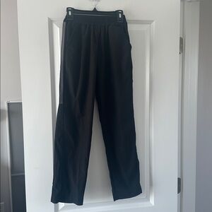📌3 for $20📌black Track Pants with gray  Stripes size 10/12